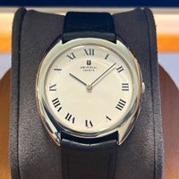 Universal Genève Vintage White Shadow