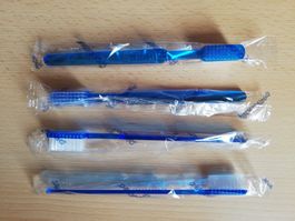 SET 4 Zahnbürsten, einzeln verpackt, Neu!