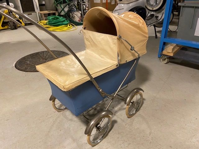 Carrozzine per bambole: Puppenwagen – Usato da Menziken venduto da fiat-500 1