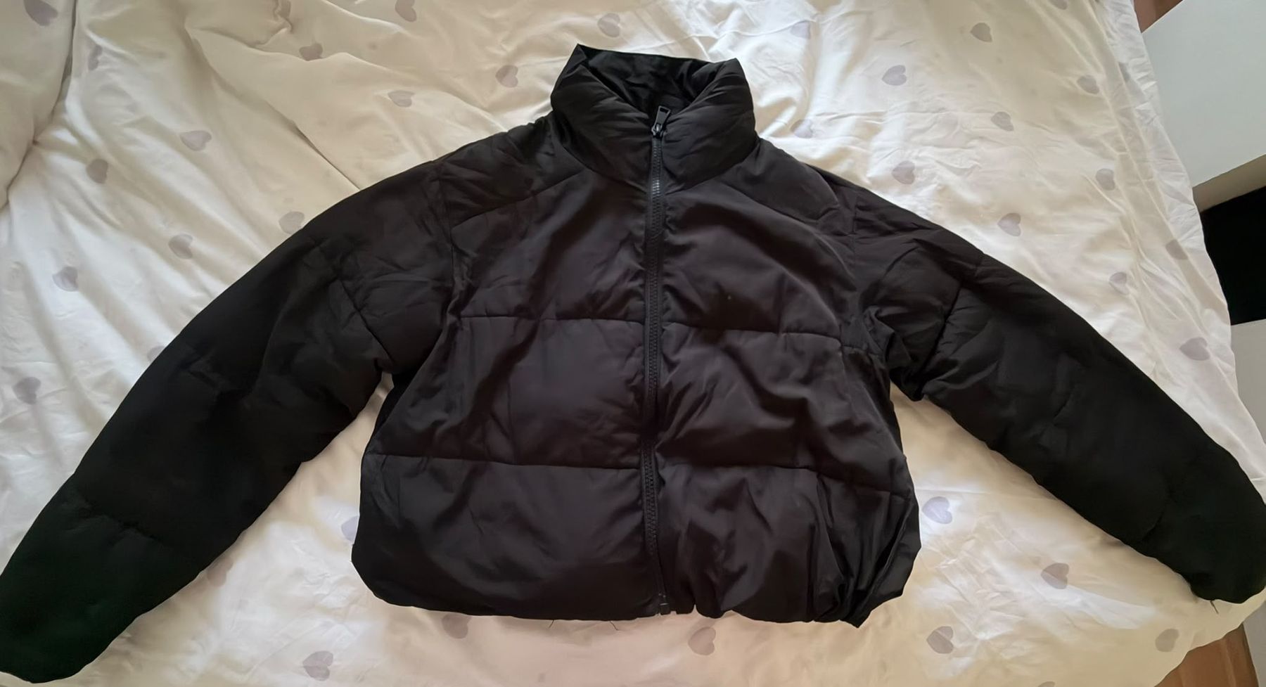 Jacken: Puffer Jacket black, like new condition – Neu (gemäss Beschreibung) aus Wohlen AG von yes_6sjl 1