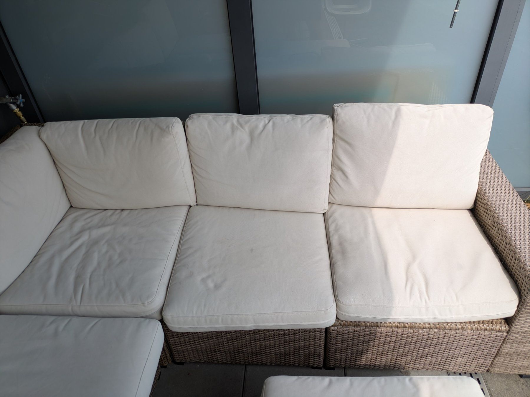 Sofas: Gebrauchte modulare Gartenlounge mit Hocker – Gebraucht aus Baden von fed_9xjj 1
