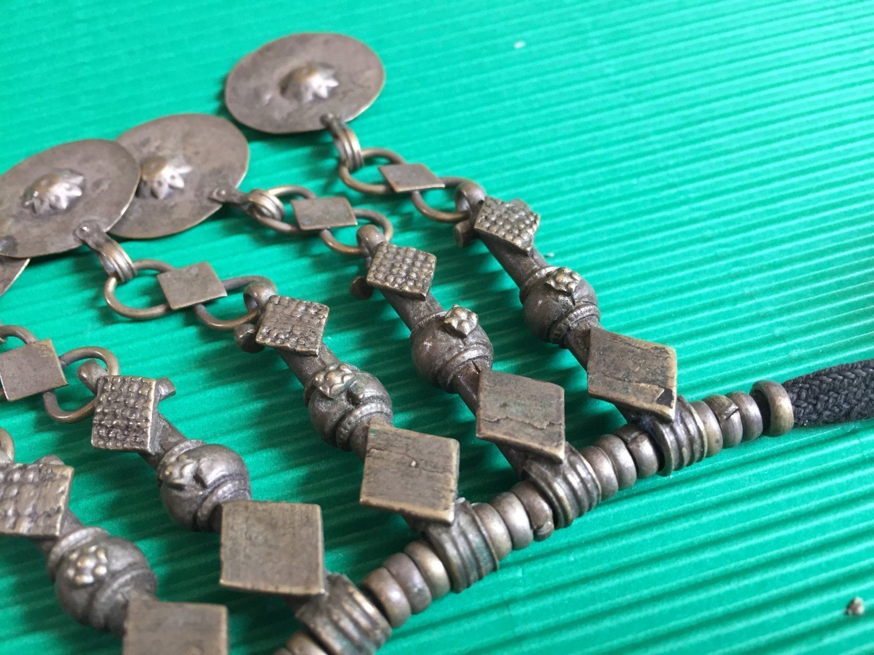 Catenine: Vintage Schöne Nomadenkette – Usato da Schaffhausen venduto da vintageville 8