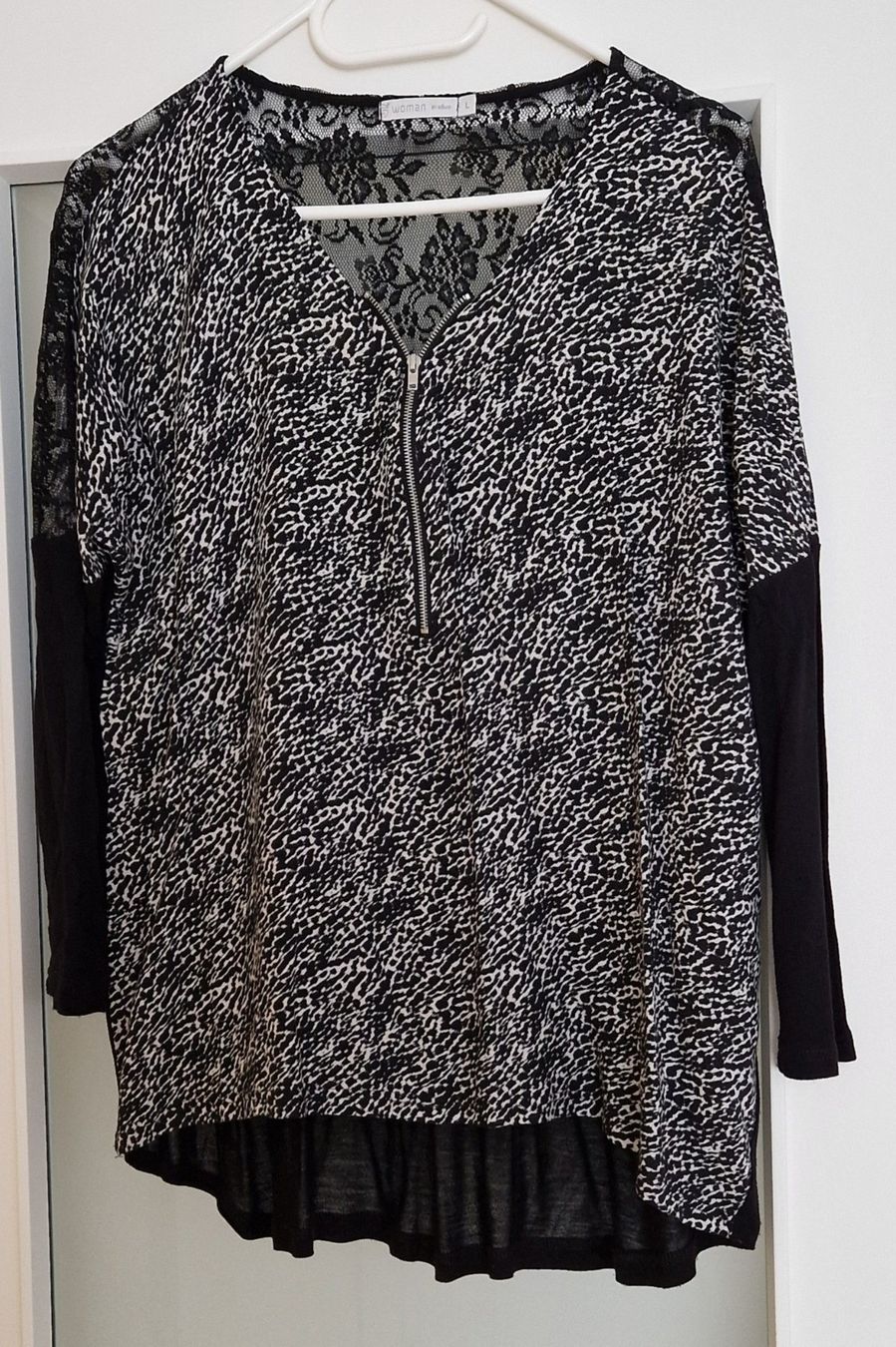 Top: Blouse grandeur L – Usato da Couvet venduto da Pioune