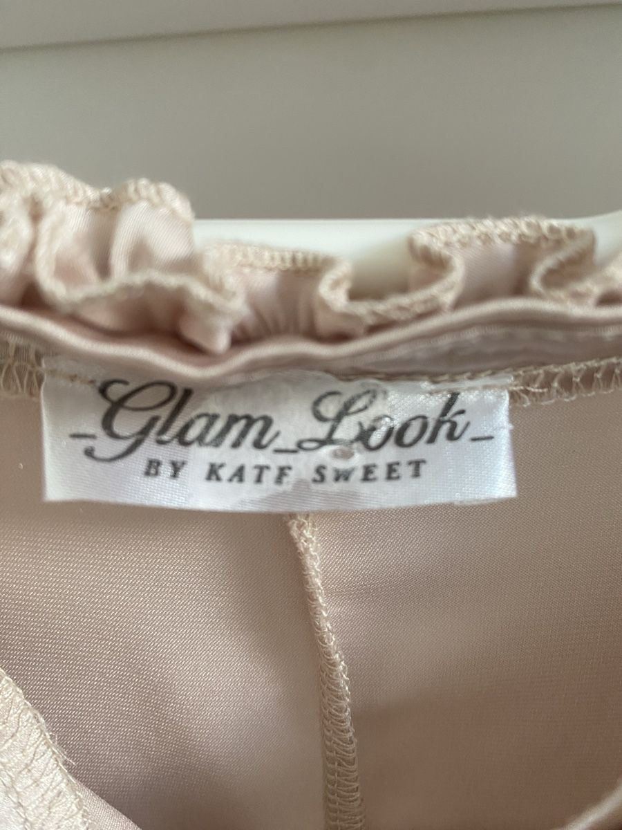Kleider: Robe – Gebraucht aus Echallens von 1961zap 2