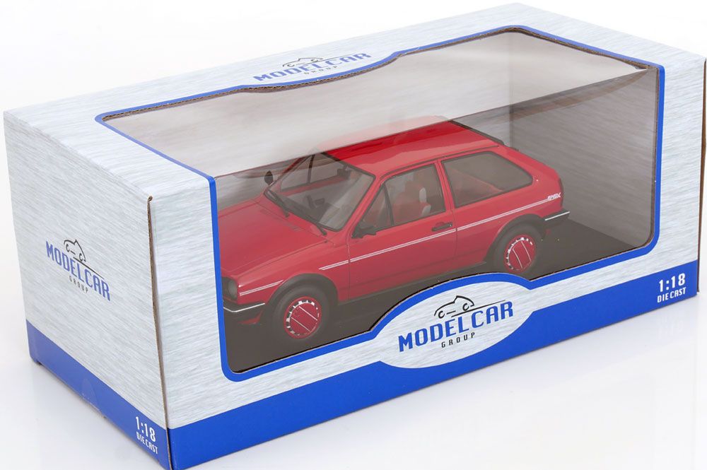 Volkswagen Modellini d'auto: VW POLO 2 FOX COUPÉ ROT 1:18 MCG – Nuovo e nell'imballaggio originale da Suhr venduto da Moebelsiralfred 2