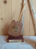 Hornusser Auszeichnung Schindel Holz - Ehrenpreis  "Pokal" ?