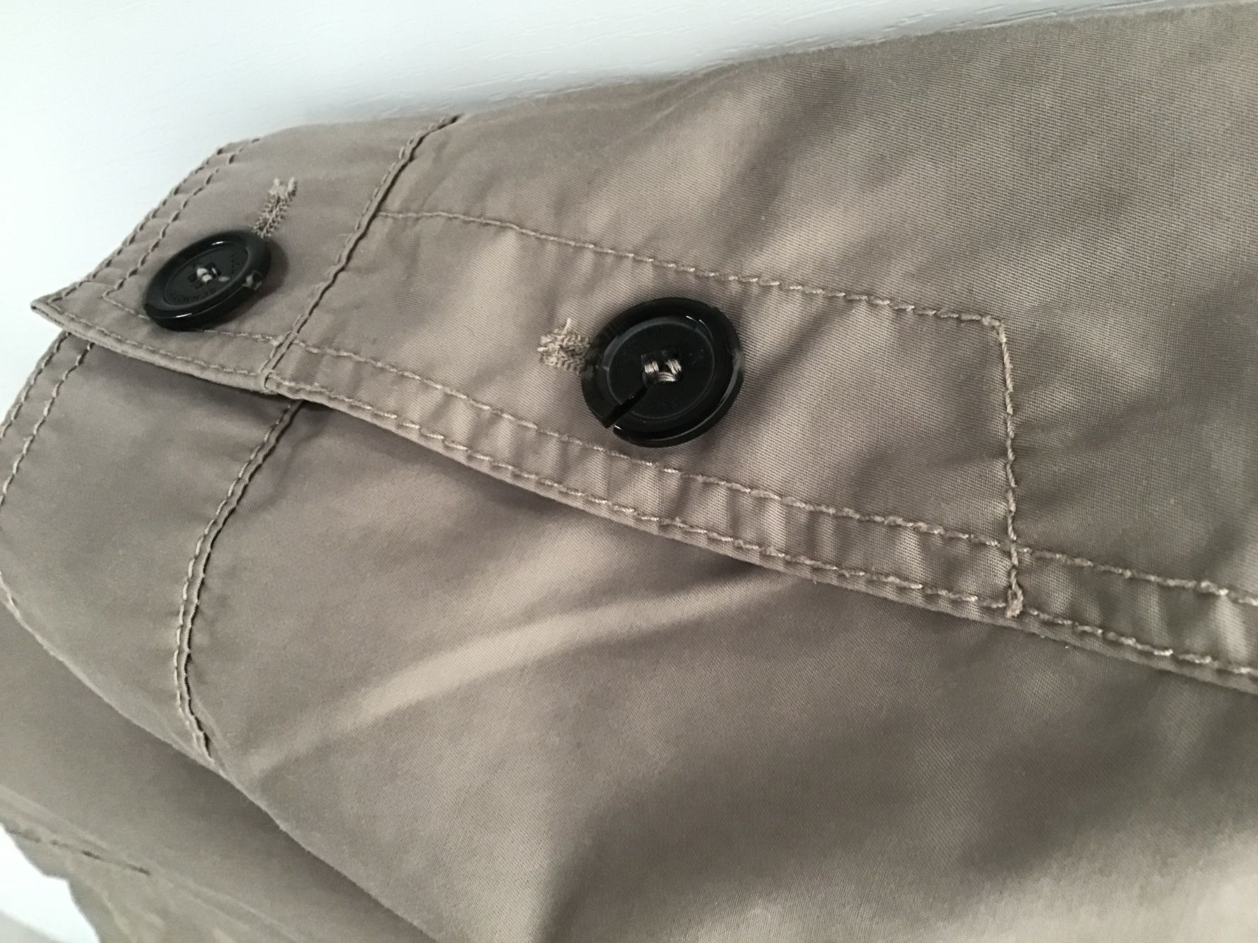 Fuchs Schmitt Cappotti: FUCHS SCHMITT REGENMANTEL KURZ BEIGE GR. 36 – Usato da Glattfelden venduto da ire_w6h2 5