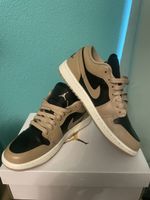 Jordan 1 Low Sail Black EU39,￼ Neu!
