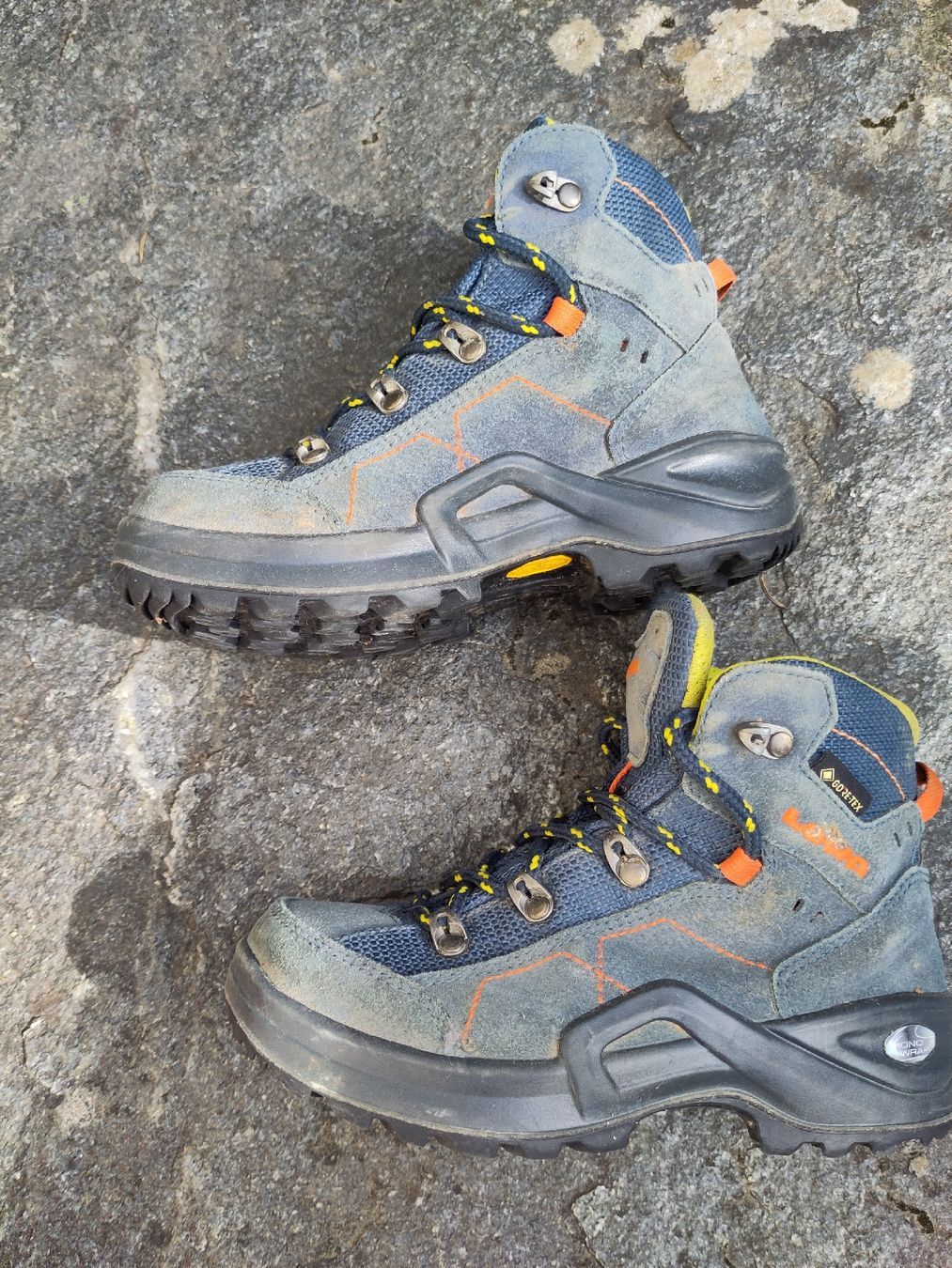 Lowa Schuhe für Jungen: Wanderschuhe Lowa Gr.29 – Gebraucht aus Zürich von Brullo01 1