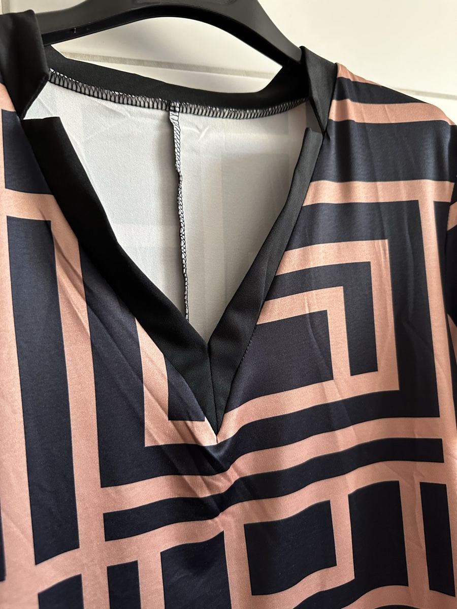 Robes: Damen Wunderschöne Kleider Gr/L – Neuf avec emballage d'origine à Basel par Ivana_4 5
