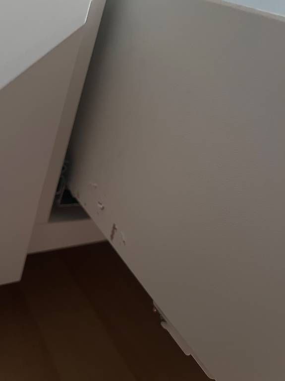 Mobili TV: Besta Ikea TV Möbel  – Usato da Schenkon venduto da _vanessa_08 2