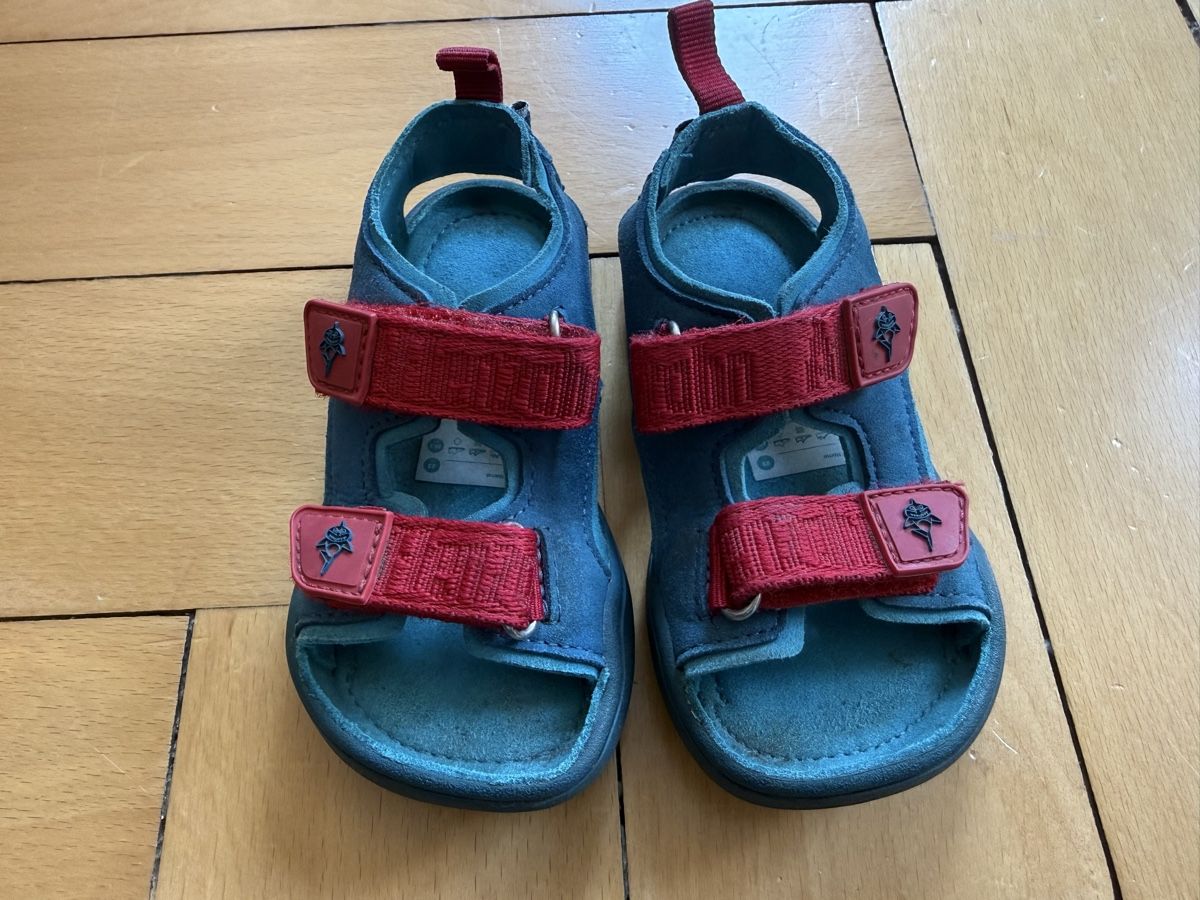 Affenzahn Scarpe per ragazzi: Affenzahn Sandalen Gr. 23 blau – Usato da Basel venduto da badewannenpiratin