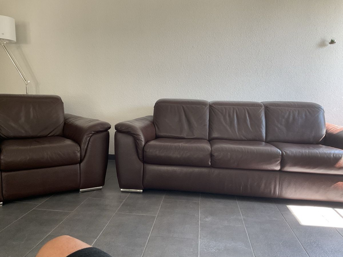 Sofas: Real leather sofas – Gebraucht aus Winterthur von dve_j2q8 4
