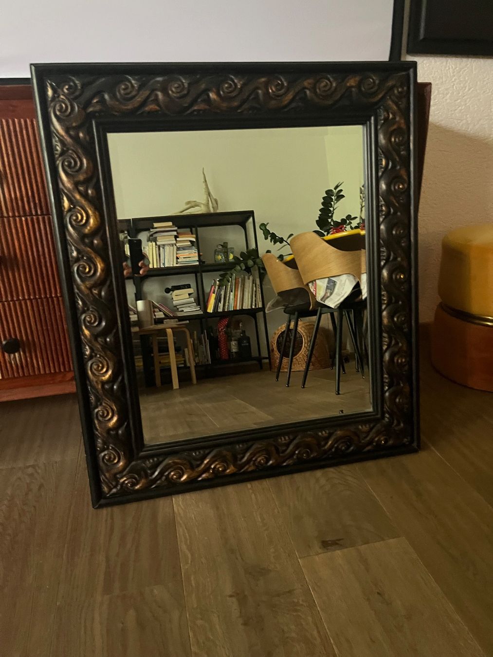 Specchi: Miroir 72 x 82 cm – Usato da Biel-Bienne venduto da Doriskoloris 1
