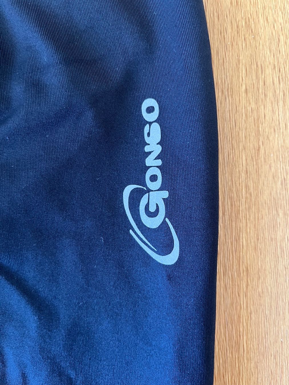 Pantaloni: Velohose Gonso Grösse 44 – Usato da Roggwil BE venduto da KarotteV 1