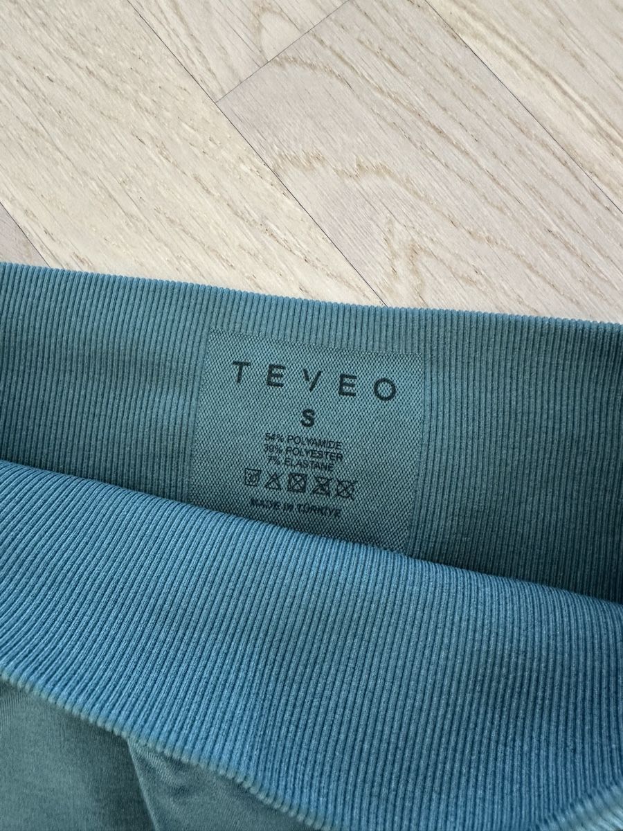 Leggings: Teveo Leggins Set  – Usato da Pratteln venduto da e.g.99 3