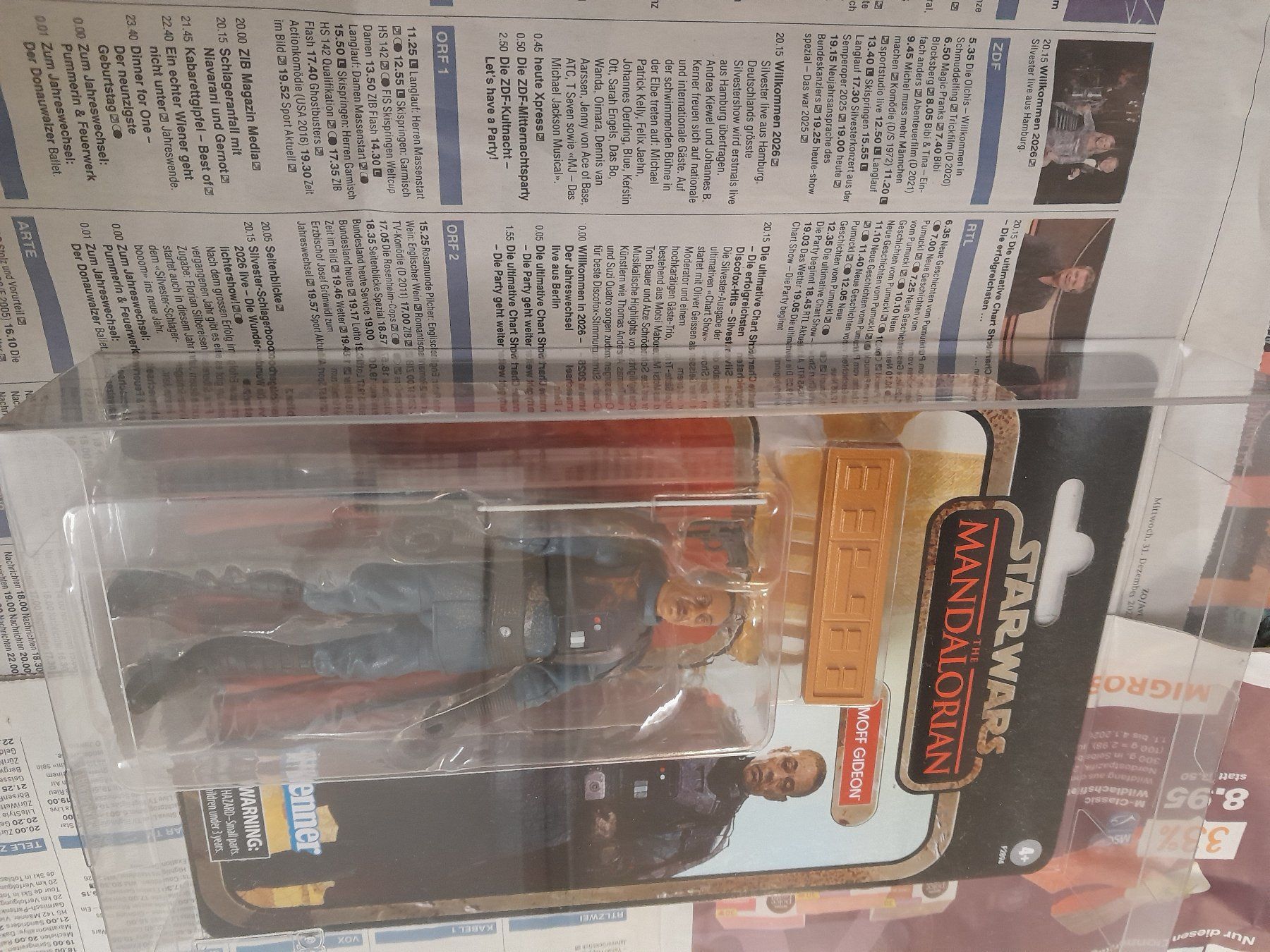 Star Wars Statuette: Star Wars The Mandalorian Moff Gideon mit Blistercase – Usato da Rüti ZH venduto da Alemanni 2