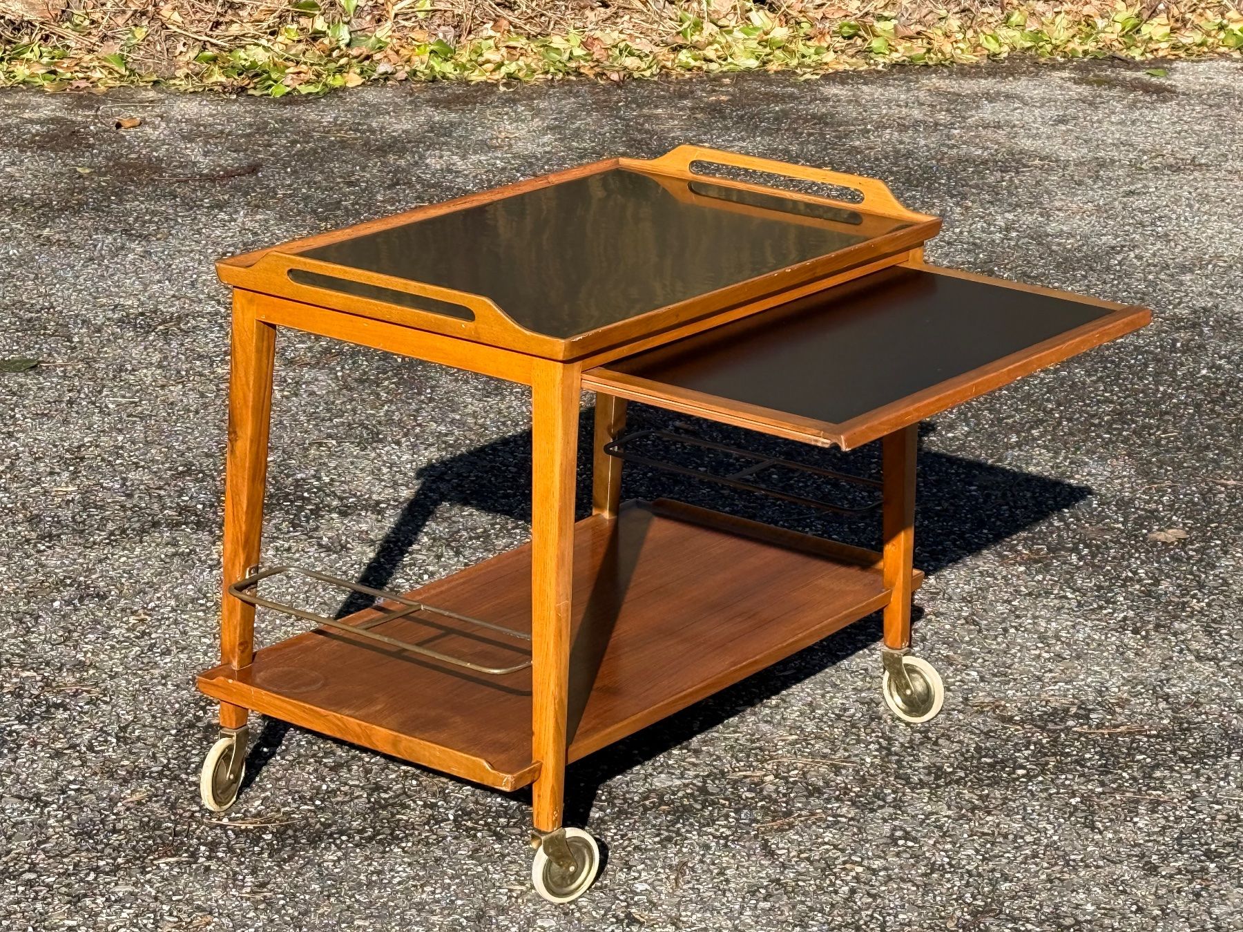 Servierwagen: Vintage Servierwagen / Barwagen – Gebraucht aus Zwingen von moje1