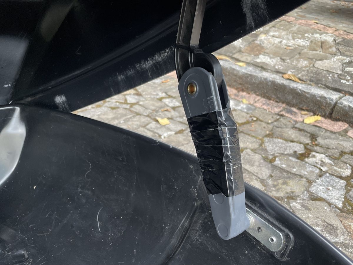 Thule Coffres de toit: Dachbox Thule mit Dachträger Thule – D'occasion à Thun par Villawisteria 3