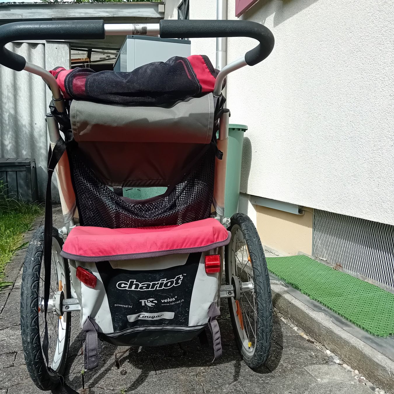 Thule Remorques: Thule Chariot cross 1 rot – D'occasion à Kirchberg BE par Prosansen 2