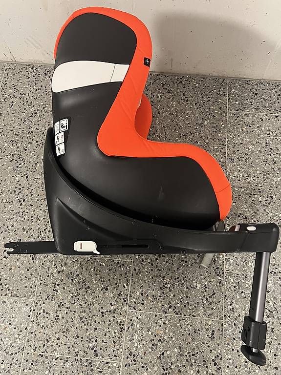 Seggiolini per auto: Cybex Sirona M2 i-Size mit Base – Usato da Zürich venduto da eli_hq8s 1