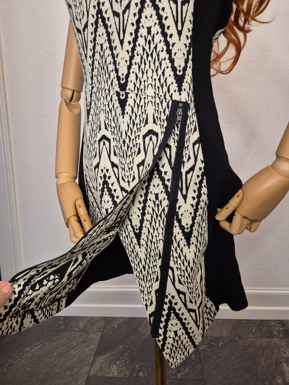 Desigual Vestiti: Kleid Desigual – Usato da Leissigen venduto da ali_k9v8 2