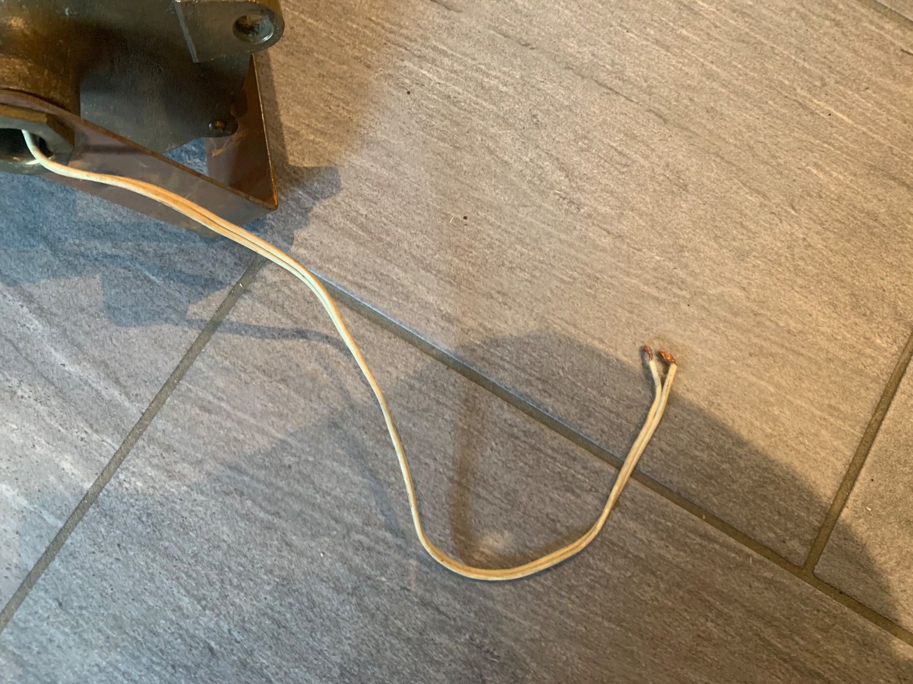Lampade: Lampe laiton bateau – Usato da Neuchâtel venduto da Aquila99 4