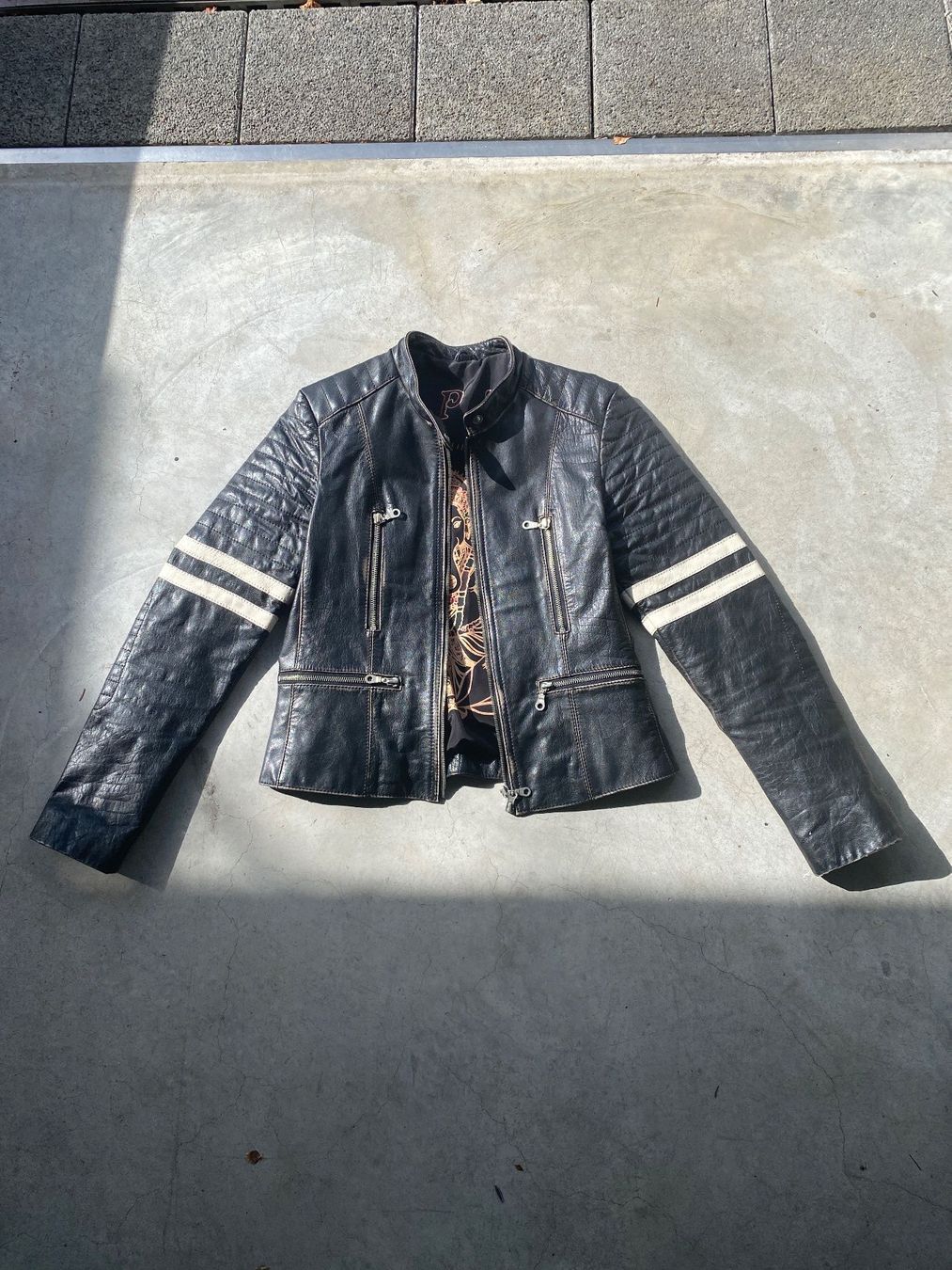 Giacche: Lederjacke – Usato da Herisau venduto da crisim