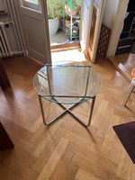 Knoll MR Beistelltisch von Mies van der Rohe