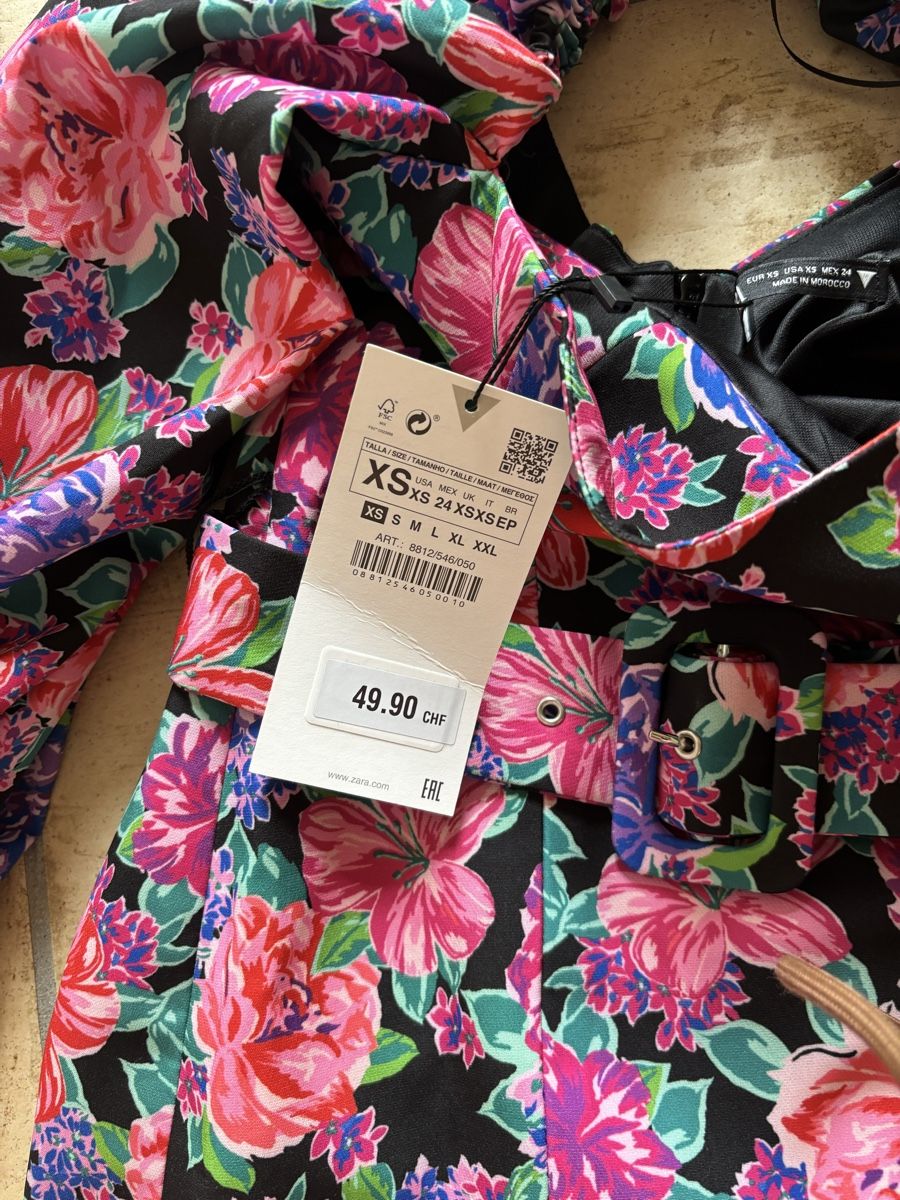 Zara Kleider: Zara dress new – Neu und originalverpackt aus St-Légier- La Chiésaz von anh_9289 2