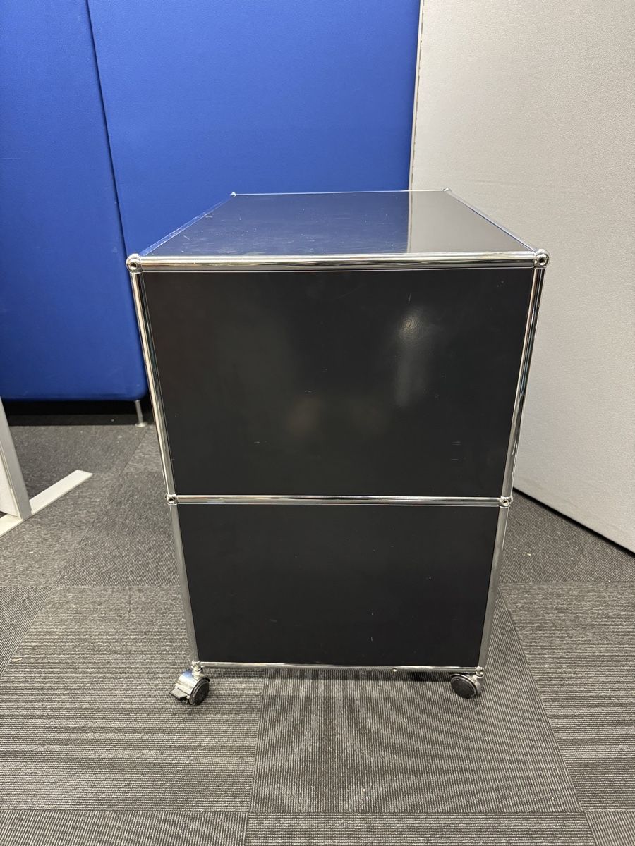 USM Mobili TV: USM Haller Möbel / Rollcontainer – Usato da Bern venduto da samryan 3