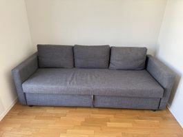 Divano letto grigio moderno 