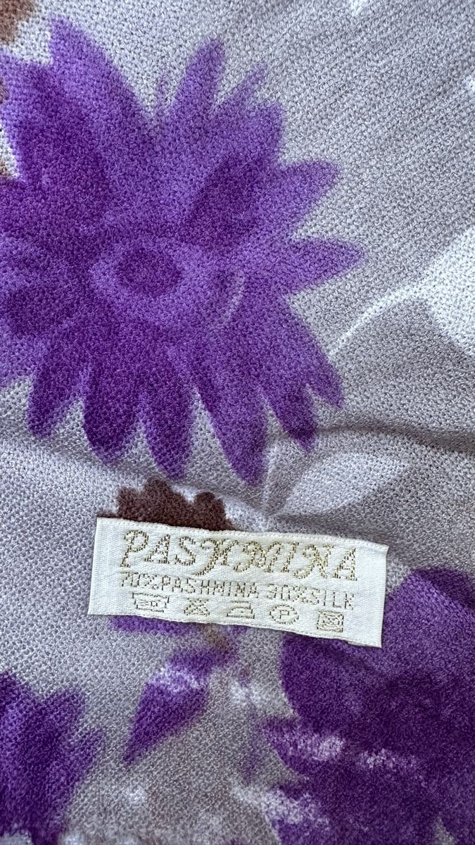 Foulard & Sciarpe: Écharpe Pashmina fleurie 70% pashmina 30% soie – Nuovo (secondo la descrizione) da Vuippens venduto da ale_6gkb 1