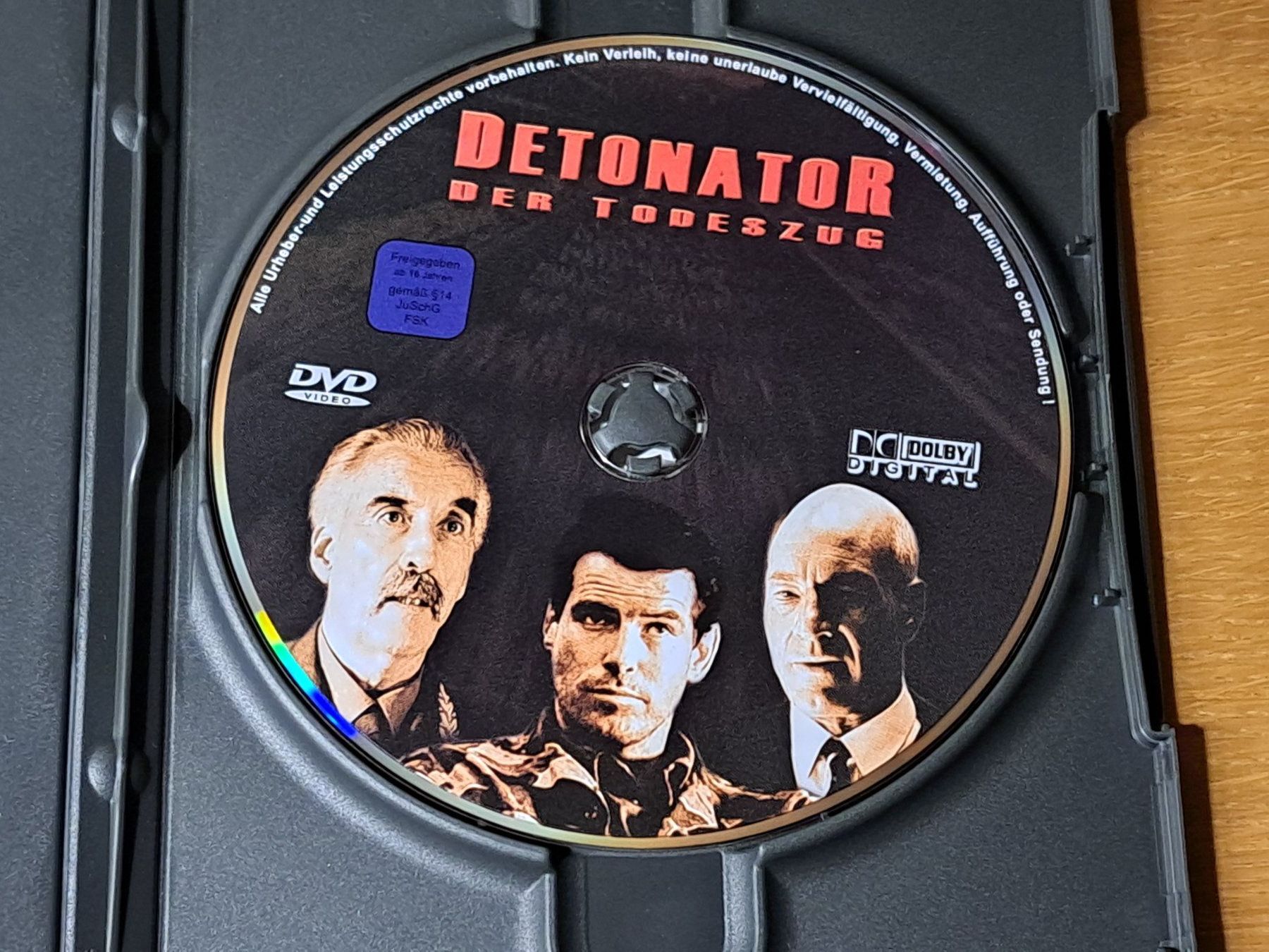 Tutti i DVDs: DVD Detonator mit Pierce Brosnan und Christopher Lee – Nuovo (secondo la descrizione) da Unterseen venduto da Kanica 5