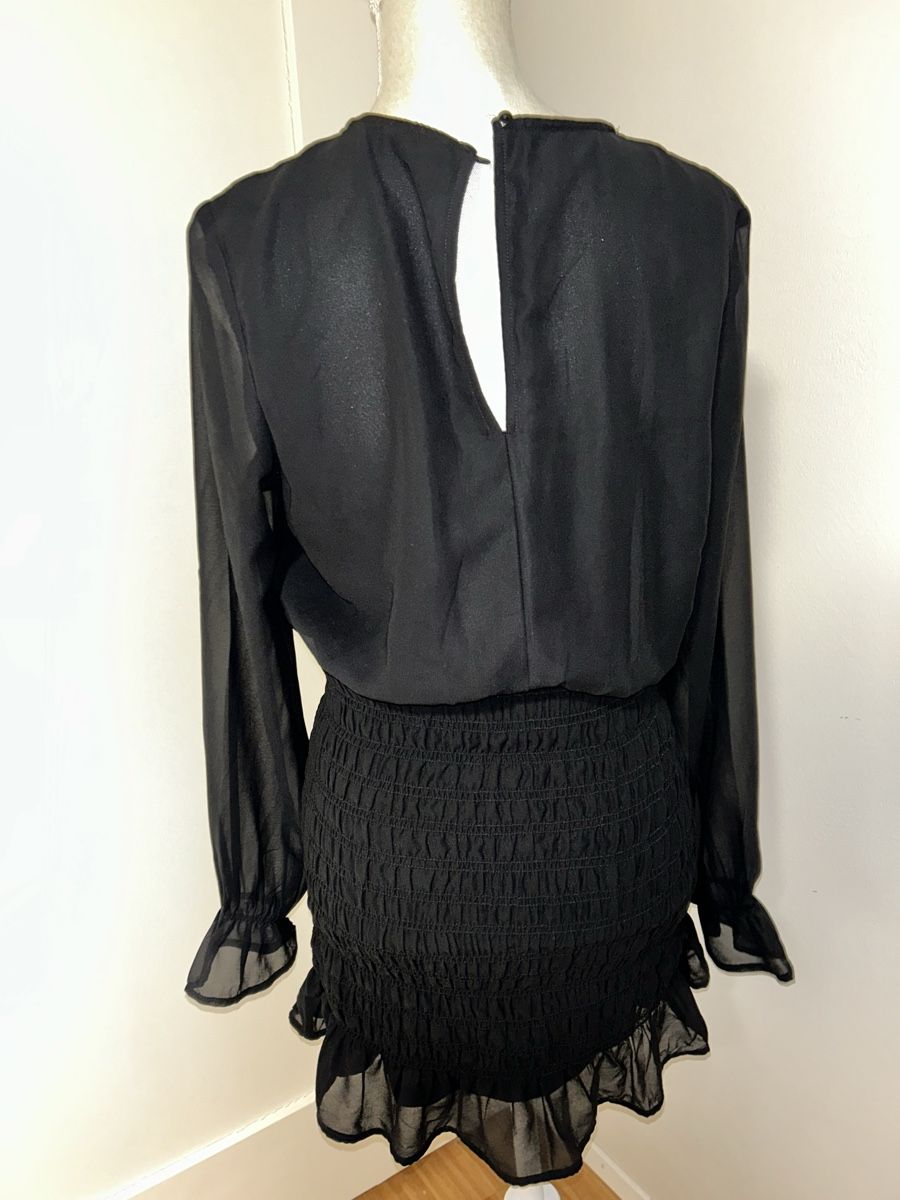 Vestiti: Schickes Minikleid in Schwarz, Grösse M – Usato da Nebikon venduto da icon.vintage 2