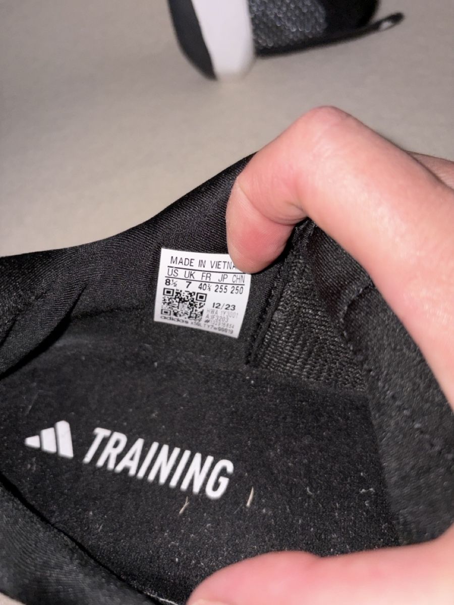 Adidas Herrenschuhe: Adidas Trainings Laufschuhe Gr. 40 2/3 – Neu (gemäss Beschreibung) aus Basel von vitaminka 4