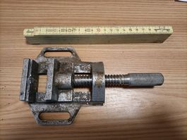 Maschinenschraubstock kompakt gebraucht guter Zustand
