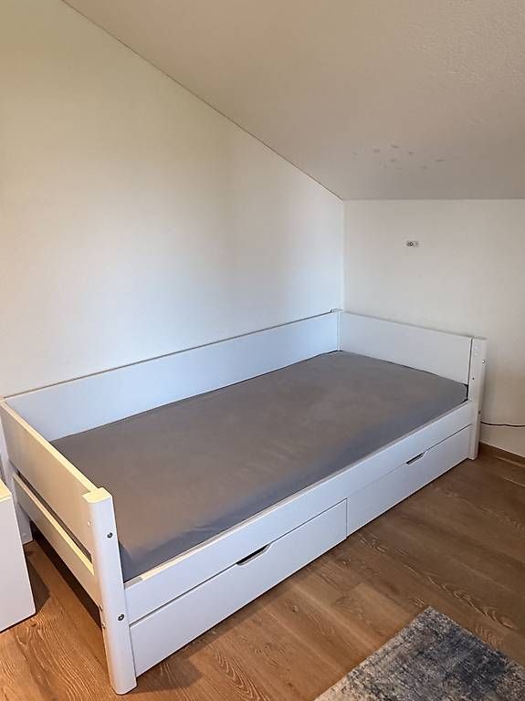 Micasa Betten: Kinderbett Flexa mit Schubladen 90x200 – Gebraucht aus Mörschwil von Windrose1551 3
