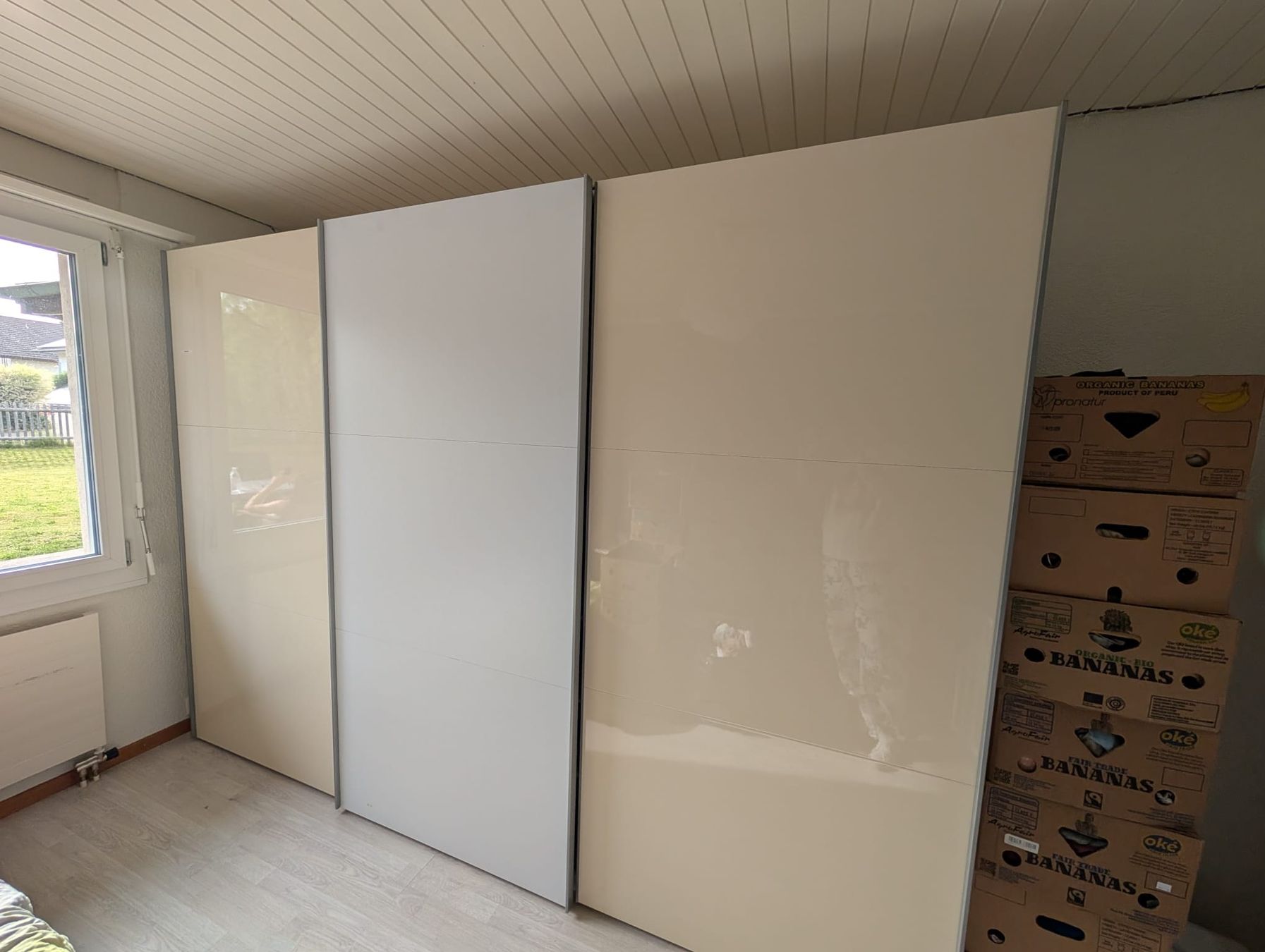 Jutzler Armadi: Jutzelerschrank – Usato da Kirchdorf BE venduto da romsch74
