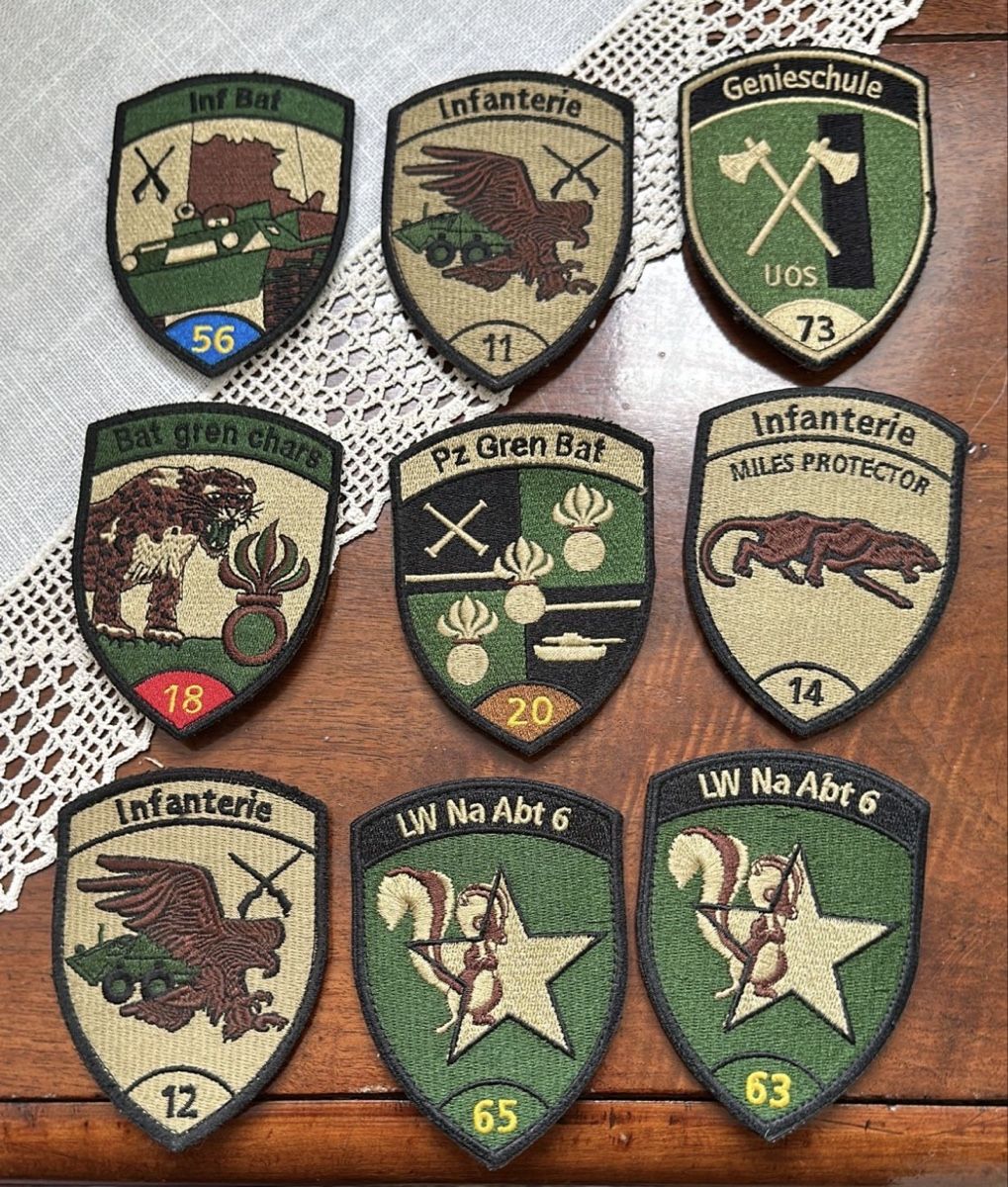 Schweizer Armee Patches: Armee – Gebraucht aus Morbio Inferiore von Ecod