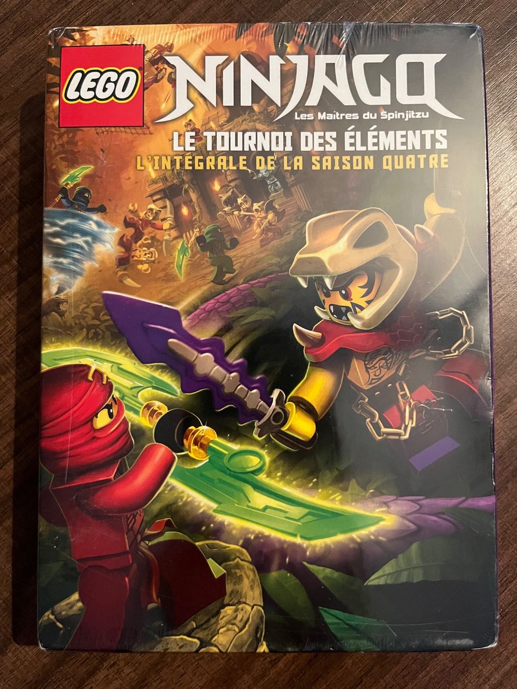 Tutti i DVDs: Lego | Ninjago DVD | Saison 4 (FR/EN) – Nuovo (secondo la descrizione) da Sierre venduto da black.box