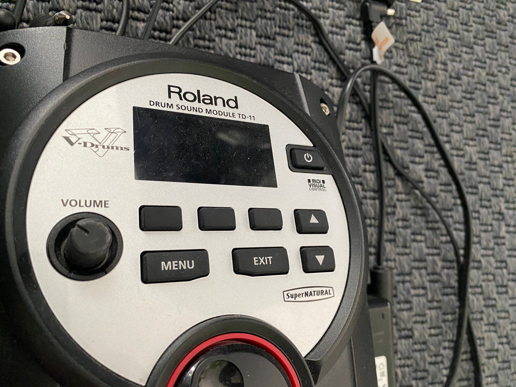 Roland Strumenti musicali: E- Schlagzeug / Roland TD-11/ Trigger – Usato da Dachsen venduto da ColdChisel 4