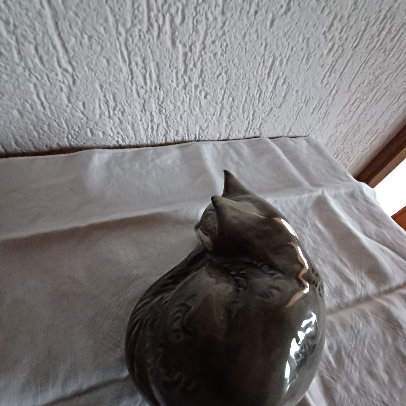 Figuren: schlafende Katze von Goebel 17 cm breit – Gebraucht aus Abtwil SG von luupsy 3