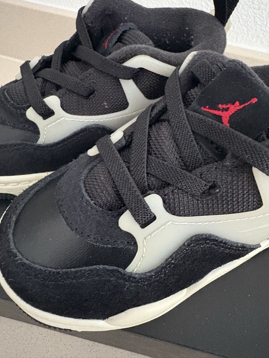 Jordan Scarpe da uomo: Jordan 4 Schuhe toddler – Nuovo (secondo la descrizione) da Rivera venduto da Sary1987 2