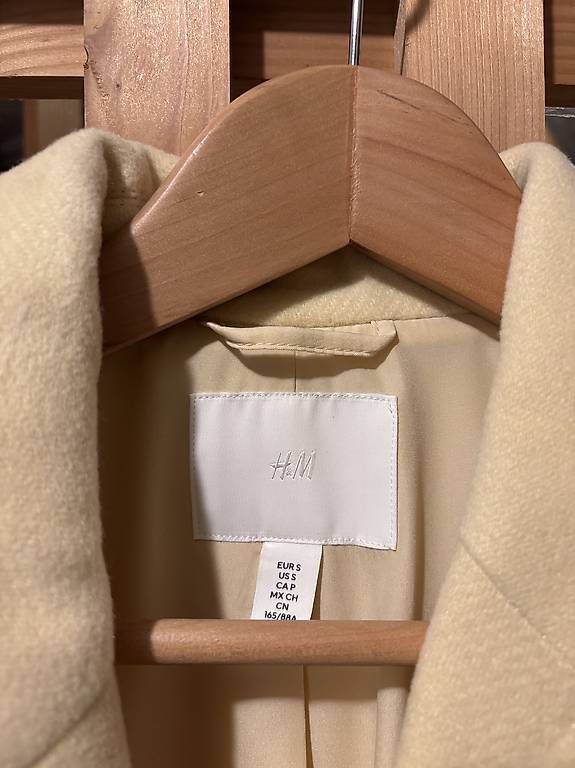 H&M Cappotti: Herbst / Frühlings Mantel - Gelb – Usato da Dübendorf venduto da tay_jcn7 2