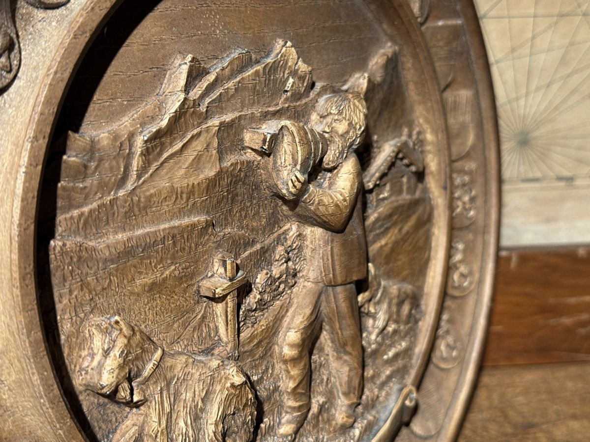Sculture & Statue: Schweizer Schnitzerei mit Wappen, handgemacht  – Usato da schaffhausen venduto da VintAntik_1980 6