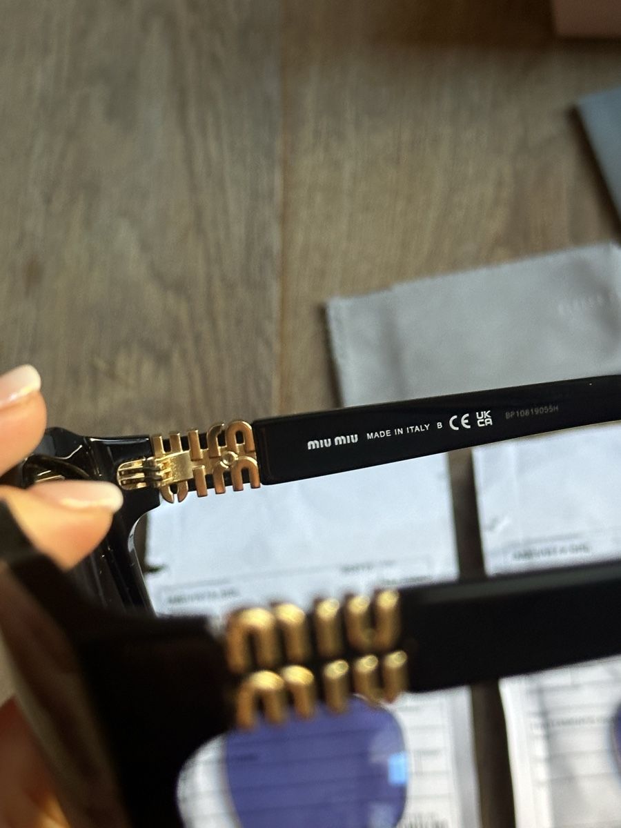 Miu Miu Occhiali & Lenti: CUSTOM Miu Miu A07S Sonnenbrille – Nuovo e nell'imballaggio originale da Silvaplana-Surlej venduto da vikhayy.stmoritz 4