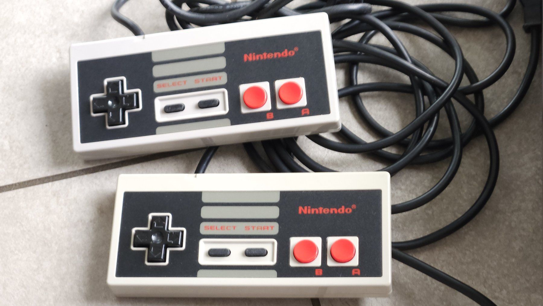 Nintendo Console: Konsole Nes + Spiele – Usato da Autigny venduto da zel_gvl5 3