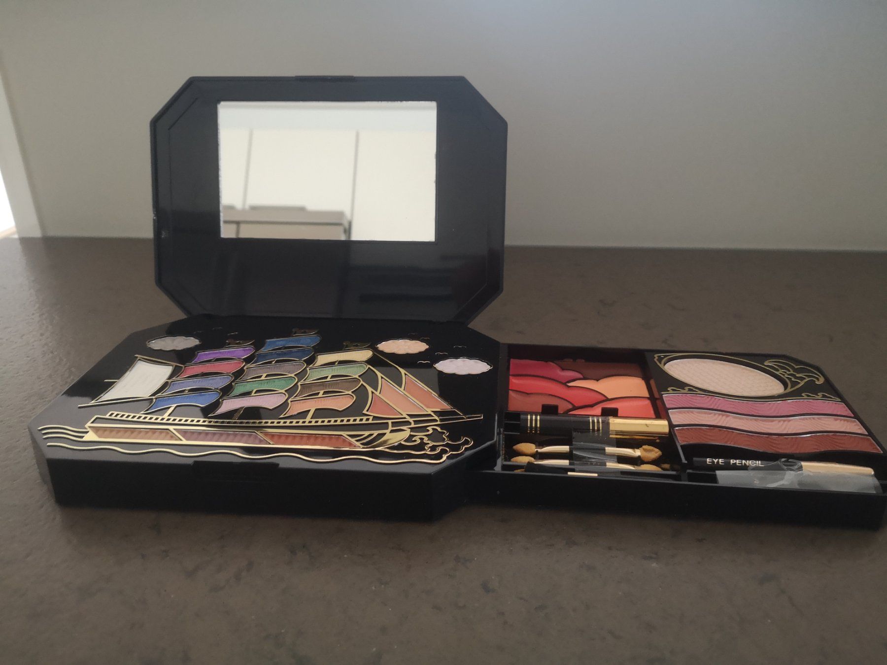 Make-up: Schminkkasten Neu OVP – Nuovo e nell'imballaggio originale da Lostorf venduto da rubileo 4