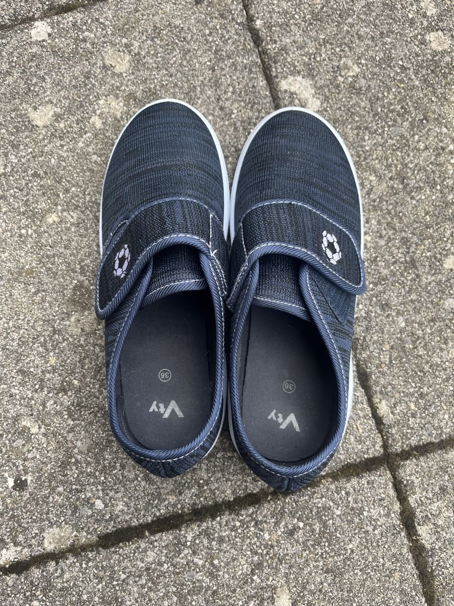 Victory Schuhe für Jungen: Chaussons à scratch - taille 36 – Gebraucht aus Villars-sur-Glâne von maeva_polesports